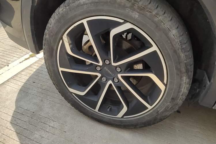 Used Lynk & Co 01 2023 1.5TD EM-F PM Exterior 5