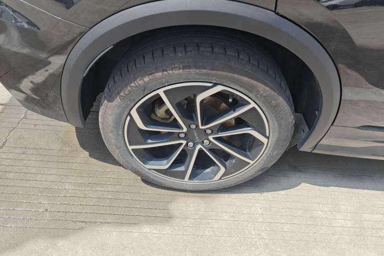Used Lynk & Co 01 2023 1.5TD EM-F PM Exterior 5