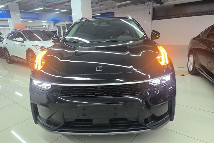 Used Lynk & Co 01 2023 2.0TD Two-Wheel Drive Pro Trim Front