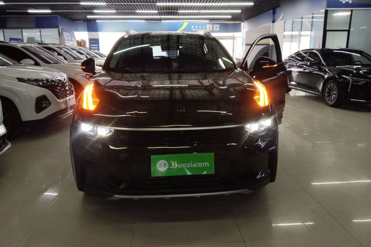Used Lynk & Co 01 2023 2.0TD Two-Wheel Drive Pro Trim Front