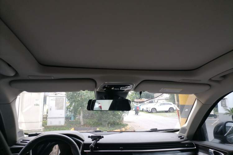 Used Lynk & Co 01 2023 2.0TD Two-Wheel Drive Pro Trim Headliner