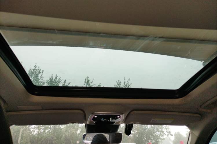 Used Lynk & Co 01 2023 2.0TD Two-Wheel Drive Pro Trim Headliner
