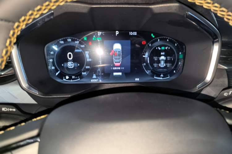 Used Lynk & Co 01 2023 2.0TD Two-Wheel Drive Pro Trim Instrument Cluster
