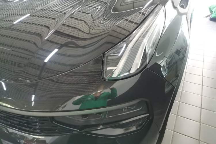 Used Lynk & Co 01 2023 2.0TD Four-Wheel Drive Dark Night Edition Left Front Headlight