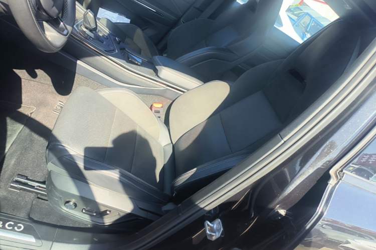 Used Lynk & Co 01 2023 1.5TD EM-F PM Left Front Seat