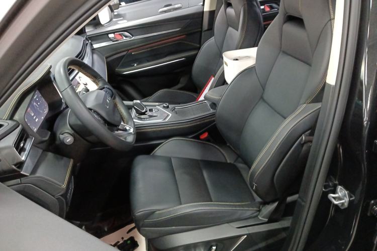 Used Lynk & Co 01 2023 2.0TD Two-Wheel Drive Pro Trim Left Front Seat