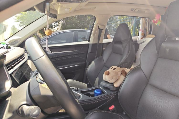 Used Lynk & Co 01 2023 2.0TD Two-Wheel Drive Pro Trim Left Front Seat