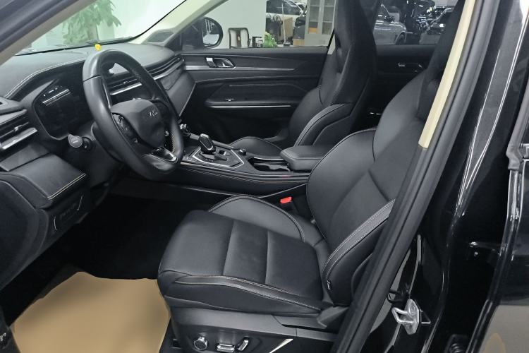 Used Lynk & Co 01 2023 2.0TD Two-Wheel Drive Pro Trim Left Front Seat