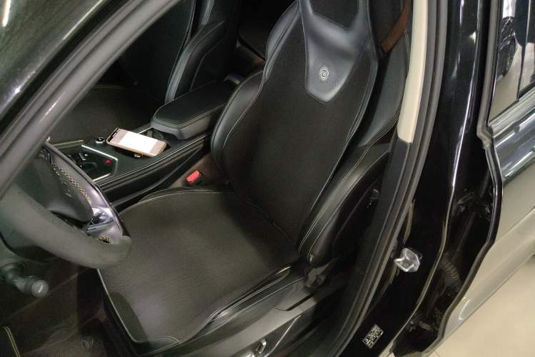 Used Lynk & Co 01 2023 2.0TD Two-Wheel Drive Pro Trim Left Front Seat
