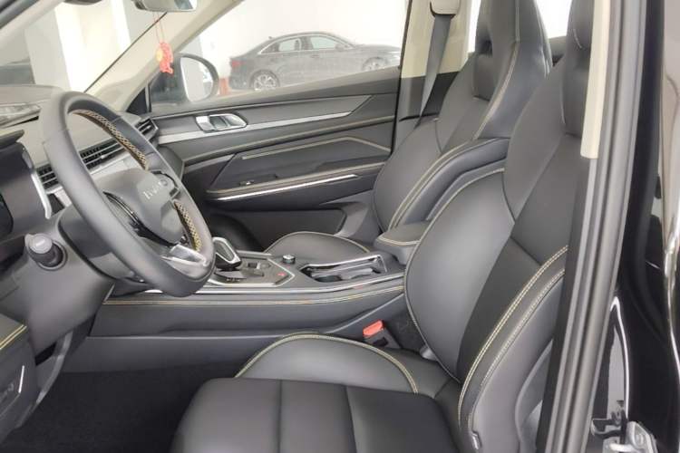 Used Lynk & Co 01 2023 2.0TD Two-Wheel Drive Asian Games Edition Left Front Seat