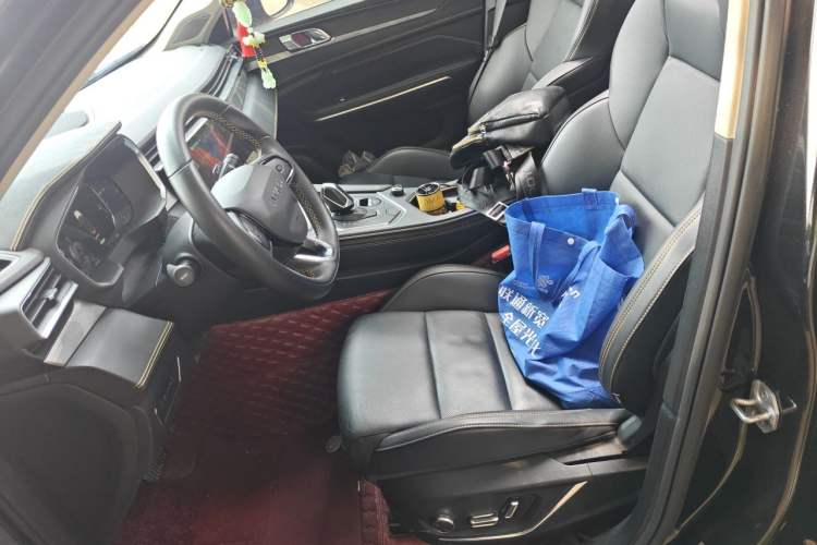 Used Lynk & Co 01 2023 2.0TD Two-Wheel Drive Pro Trim Left Front Seat