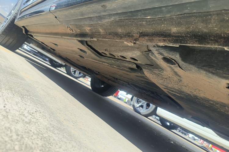 Used Lynk & Co 01 2023 1.5TD EM-F PM Left Side Sill