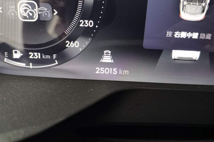 Used Lynk & Co 01 2023 2.0TD Two-Wheel Drive Pro Trim Odometer Close Up