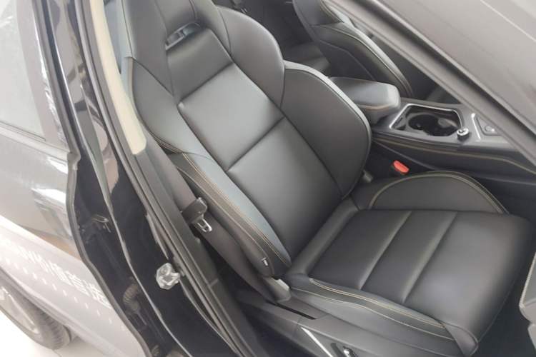Used Lynk & Co 01 2023 2.0TD Two-Wheel Drive Asian Games Edition Right Front Seat