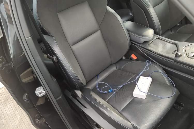 Used Lynk & Co 01 2023 1.5TD EM-F PM Right Front Seat