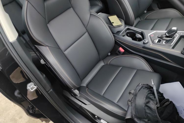 Used Lynk & Co 01 2023 2.0TD Two-Wheel Drive Asian Games Edition Right Front Seat