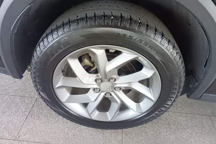 Used Lynk & Co 01 2023 2.0TD Two-Wheel Drive Asian Games Edition Right Rear Wheel Hub