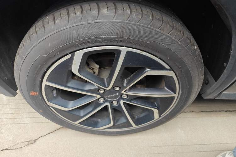Used Lynk & Co 01 2023 1.5TD EM-F PM Right Rear Wheel Hub