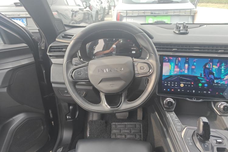 Used Lynk & Co 01 2023 1.5TD EM-F AM Steering Wheel
