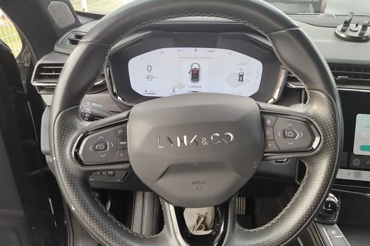Used Lynk & Co 01 2023 1.5TD EM-F PM Steering Wheel