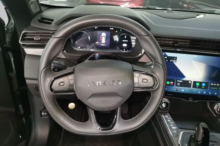 Used Lynk & Co 01 2023 2.0TD Four-Wheel Drive Dark Night Edition Steering Wheel