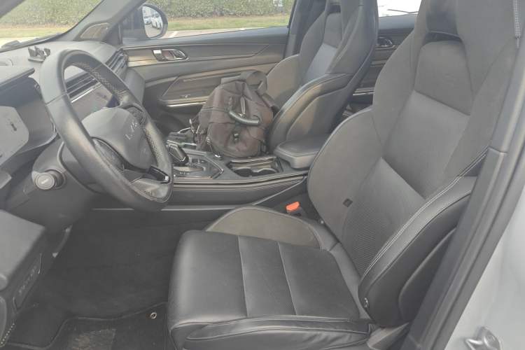 Used Lynk & Co 01 2023 1.5TD EM-F PM Left Front Seat