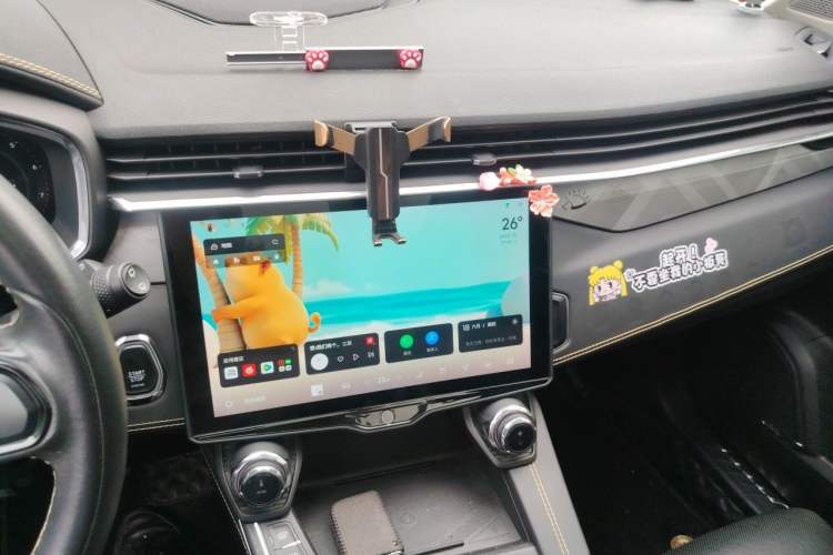 Used Lynk & Co 01 2023 2.0TD Two-Wheel Drive Pro Trim Audio And AC Panel