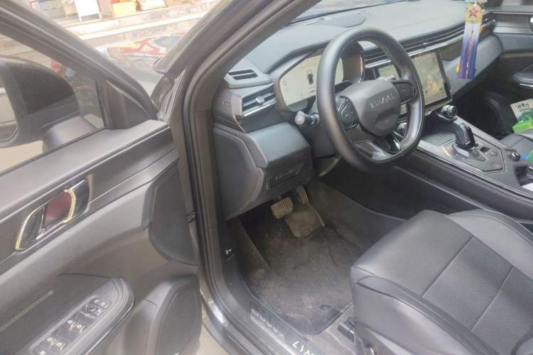 Used Lynk & Co 01 2023 1.5TD EM-F Dawn Driver Seat