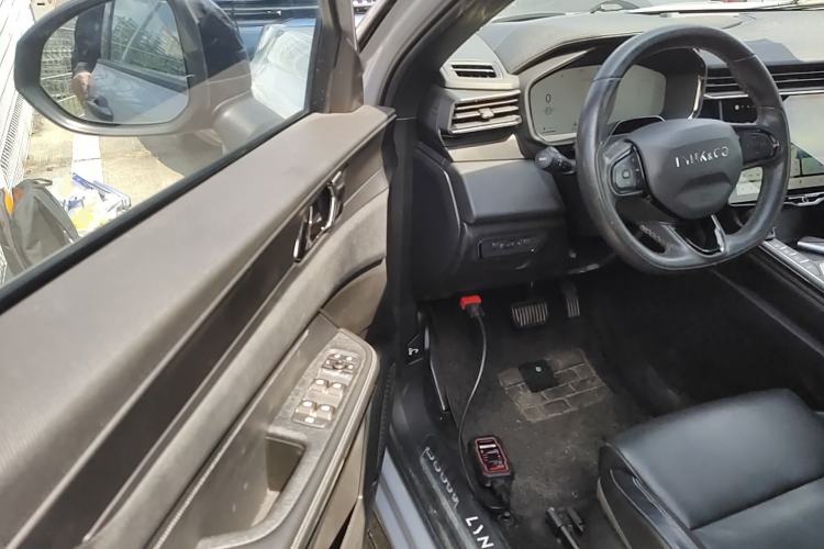 Used Lynk & Co 01 2023 1.5TD EM-F PM Driver Seat