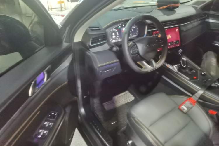 Used Lynk & Co 01 2023 2.0TD Two-Wheel Drive Pro Trim Driver Seat