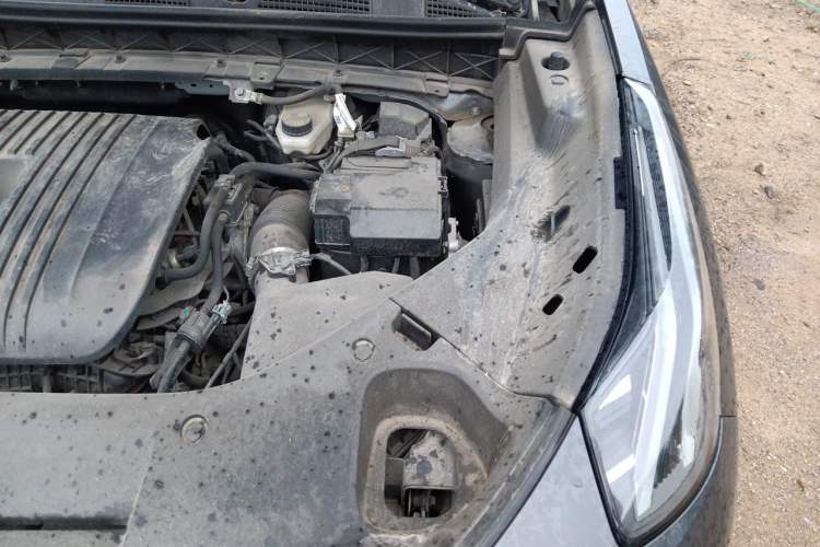 Used Lynk & Co 01 2023 2.0TD Two-Wheel Drive Pro Trim Engine Bay Left
