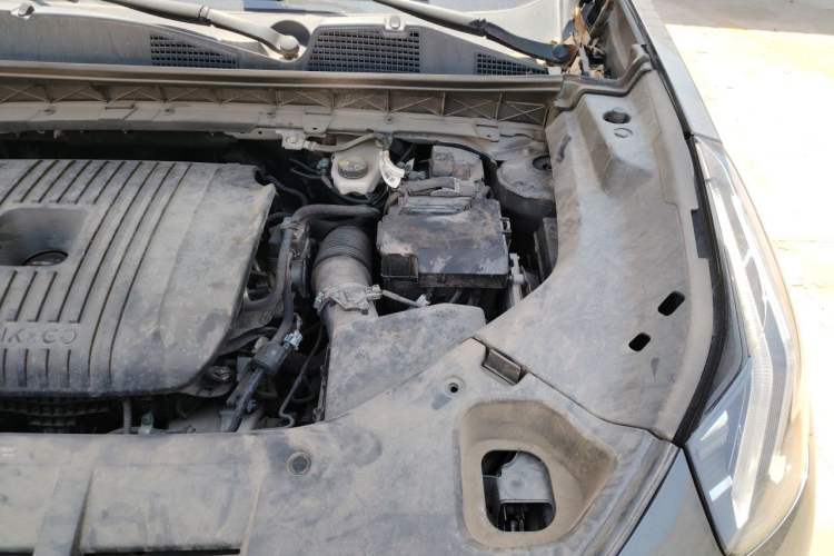 Used Lynk & Co 01 2023 2.0TD Two-Wheel Drive Pro Trim Engine Bay Left