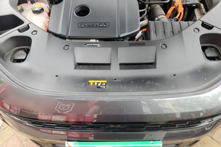Used Lynk & Co 01 2023 1.5TD EM-F Dawn Engine Bay
