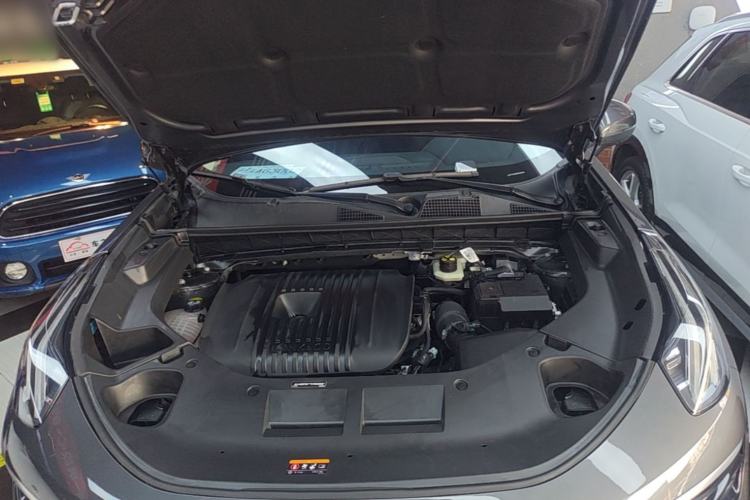 Used Lynk & Co 01 2023 2.0TD Two-Wheel Drive Pro Trim Engine Bay