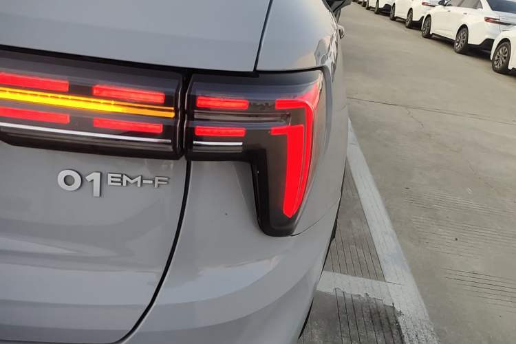 Used Lynk & Co 01 2023 1.5TD EM-F PM Exterior 3