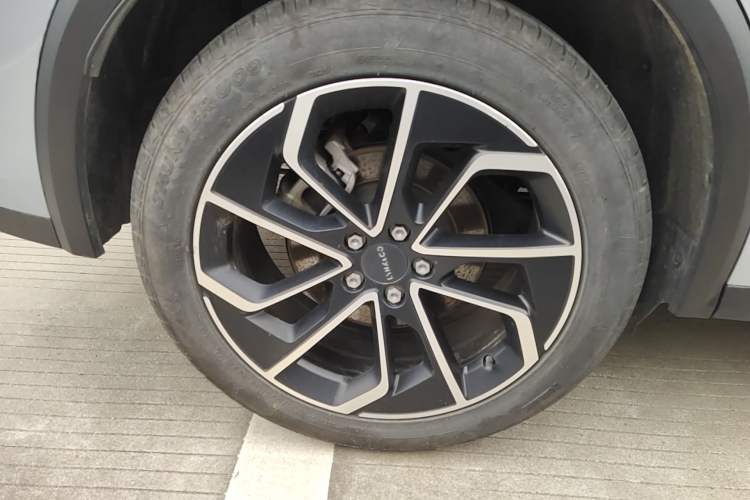 Used Lynk & Co 01 2023 1.5TD EM-F PM Exterior 5