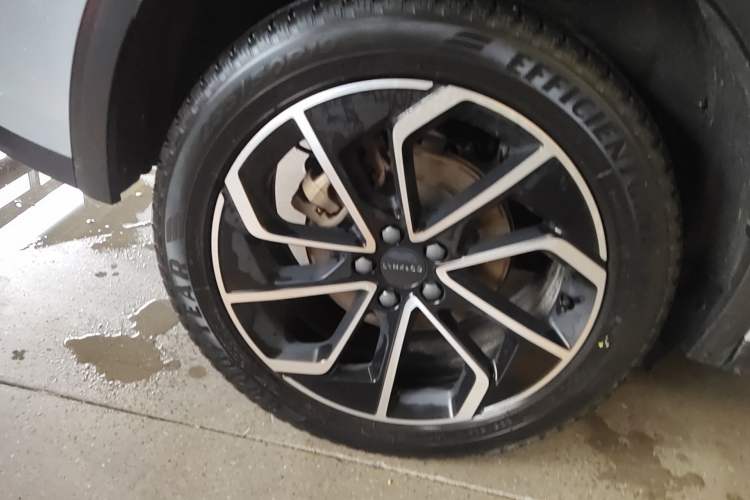 Used Lynk & Co 01 2023 1.5TD EM-F PM Exterior 5