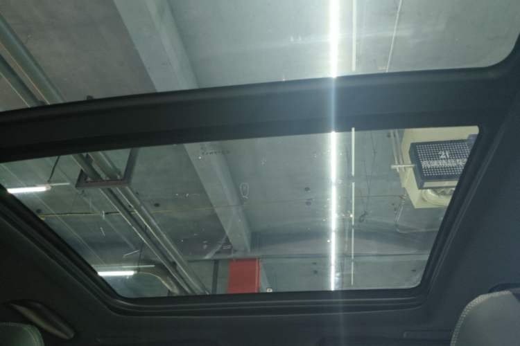 Used Lynk & Co 01 2023 2.0TD Four-Wheel Drive HypeHalo Headliner