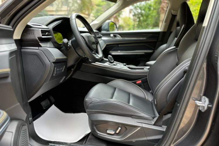 Used Lynk & Co 01 2023 2.0TD Two-Wheel Drive Asian Games Edition Interior 10