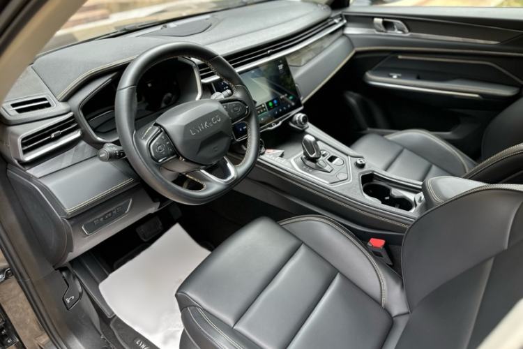 Used Lynk & Co 01 2023 2.0TD Two-Wheel Drive Asian Games Edition Interior 3