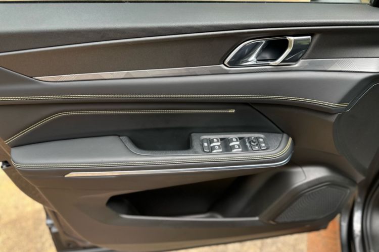 Used Lynk & Co 01 2023 2.0TD Two-Wheel Drive Asian Games Edition Interior 4
