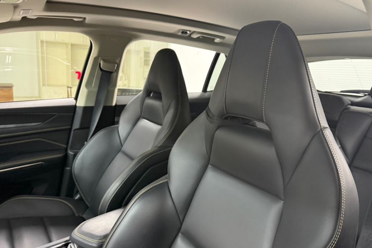 Used Lynk & Co 01 2023 2.0TD Two-Wheel Drive Asian Games Edition Interior 5