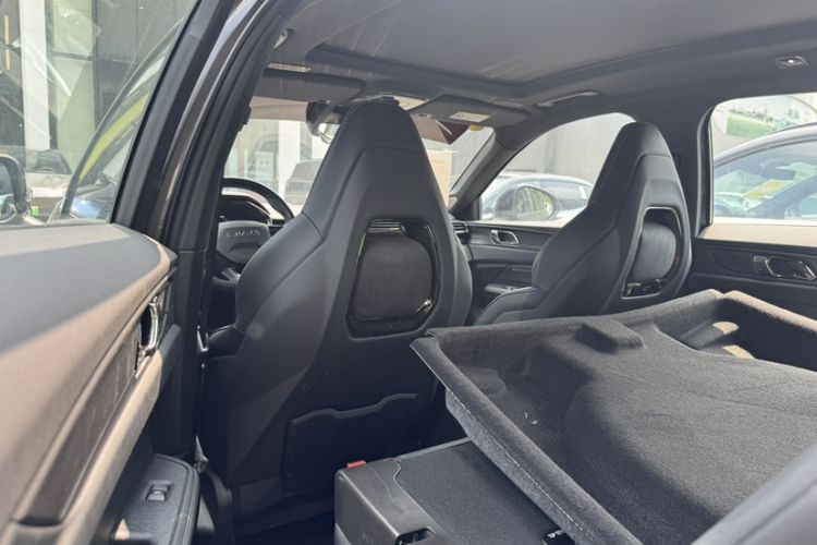 Used Lynk & Co 01 2023 1.5TD EM-F PM Interior 5