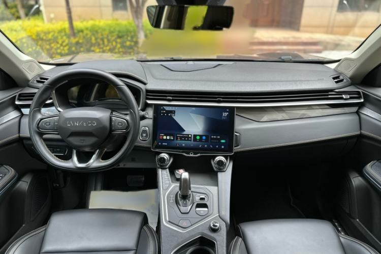 Used Lynk & Co 01 2023 2.0TD Two-Wheel Drive Asian Games Edition Interior 5