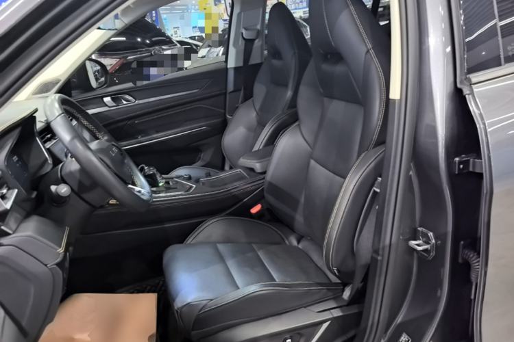 Used Lynk & Co 01 2023 2.0TD Two-Wheel Drive Pro Trim Left Front Seat