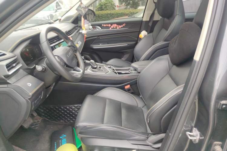 Used Lynk & Co 01 2023 2.0TD Two-Wheel Drive Pro Trim Left Front Seat