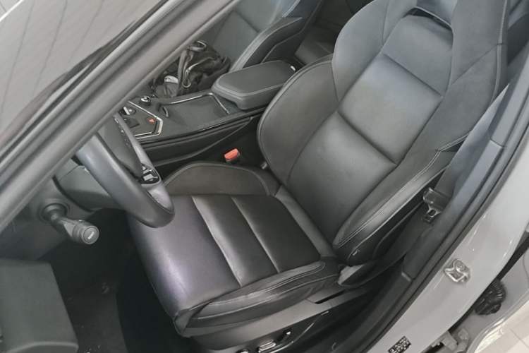 Used Lynk & Co 01 2023 1.5TD EM-F PM Left Front Seat