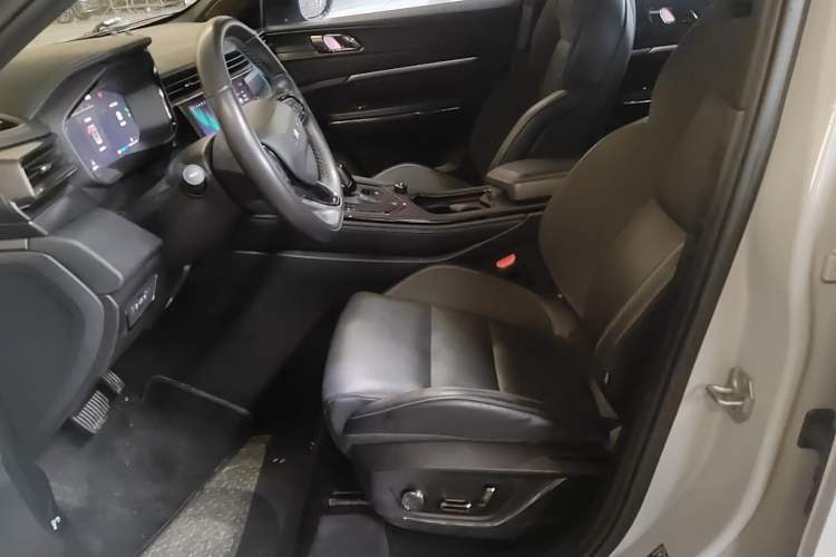 Used Lynk & Co 01 2023 1.5TD EM-F PM Left Front Seat