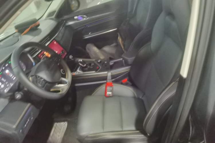 Used Lynk & Co 01 2023 2.0TD Two-Wheel Drive Pro Trim Left Front Seat
