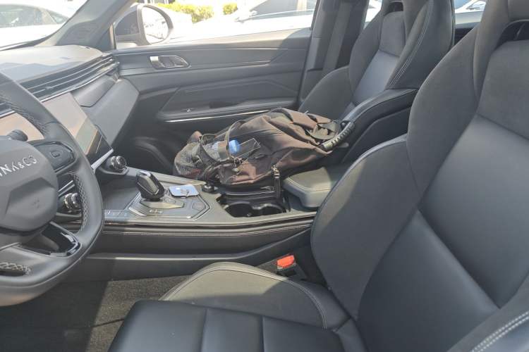 Used Lynk & Co 01 2023 1.5TD EM-F AM Left Front Seat